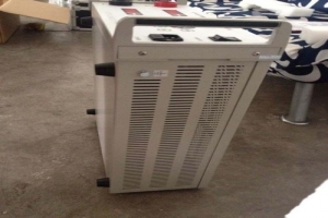 大電流發生器是一種專門設計用于08052R1產生高電流的設備